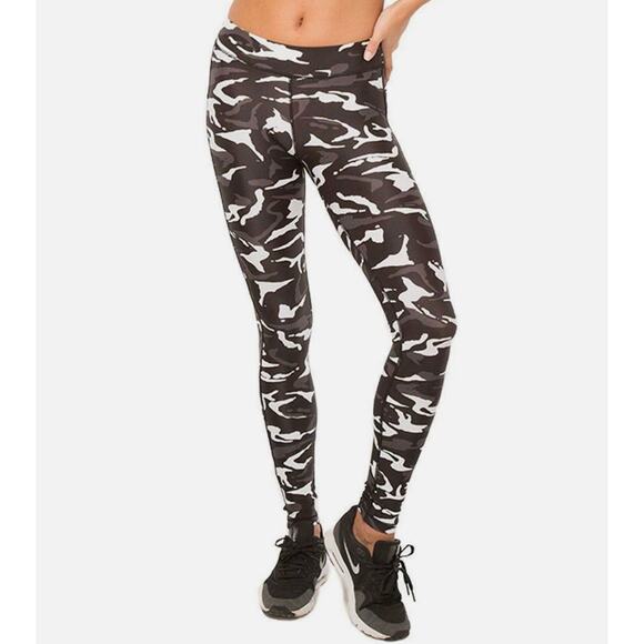 Human Performance Engineering HPE Combat Leggings black White Camo $115 Small - Picture 1 of 10